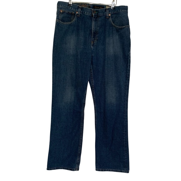 Cremieux Premium Denim Jeans men’s 36/32 crafted with quality cotton denim - Picture 1 of 5